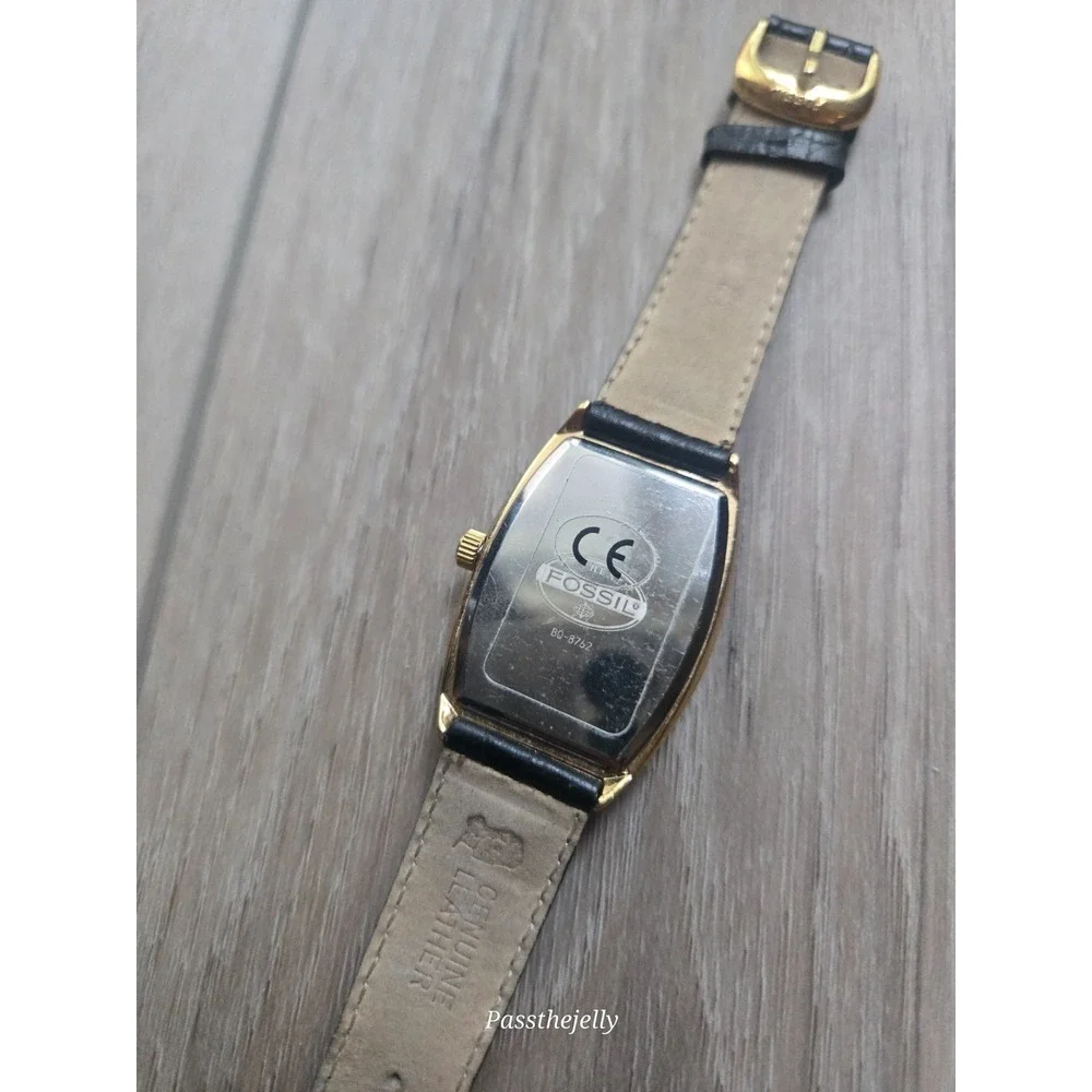 Fossil Watch Mens BQ-8762 Gold Tone Tonneau White Multi Function Dial Leather